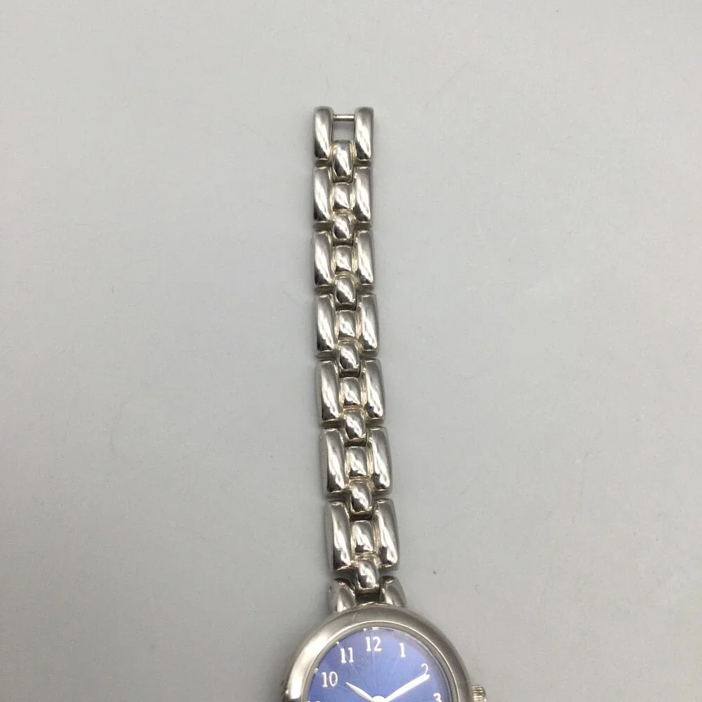 Merona Womens Watch 23mm Blue Dial Silver Tone Bracelet Classic New Battery 7